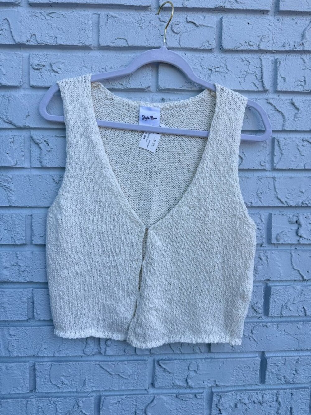 Sky to Moon Gina Sleeveless Knit Top Cream Size Medium
